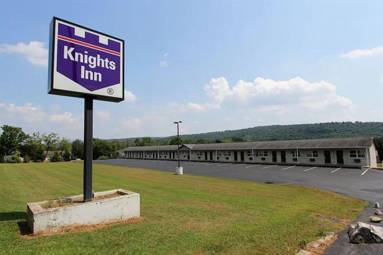 Knights Inn Pine Grove Pine Grove  Exterior foto