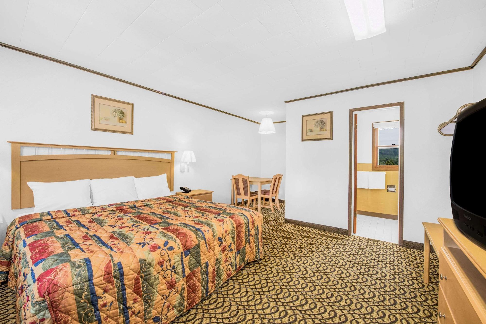 Knights Inn Pine Grove Pine Grove  Exterior foto